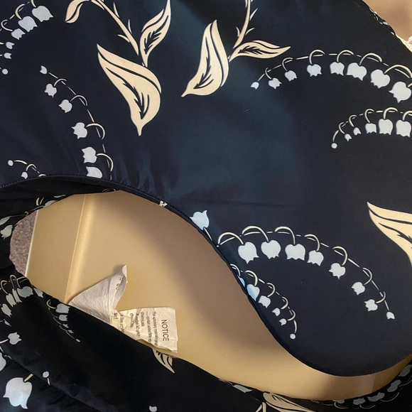 My brest friend with waterproof cover. - Picture 3 of 4